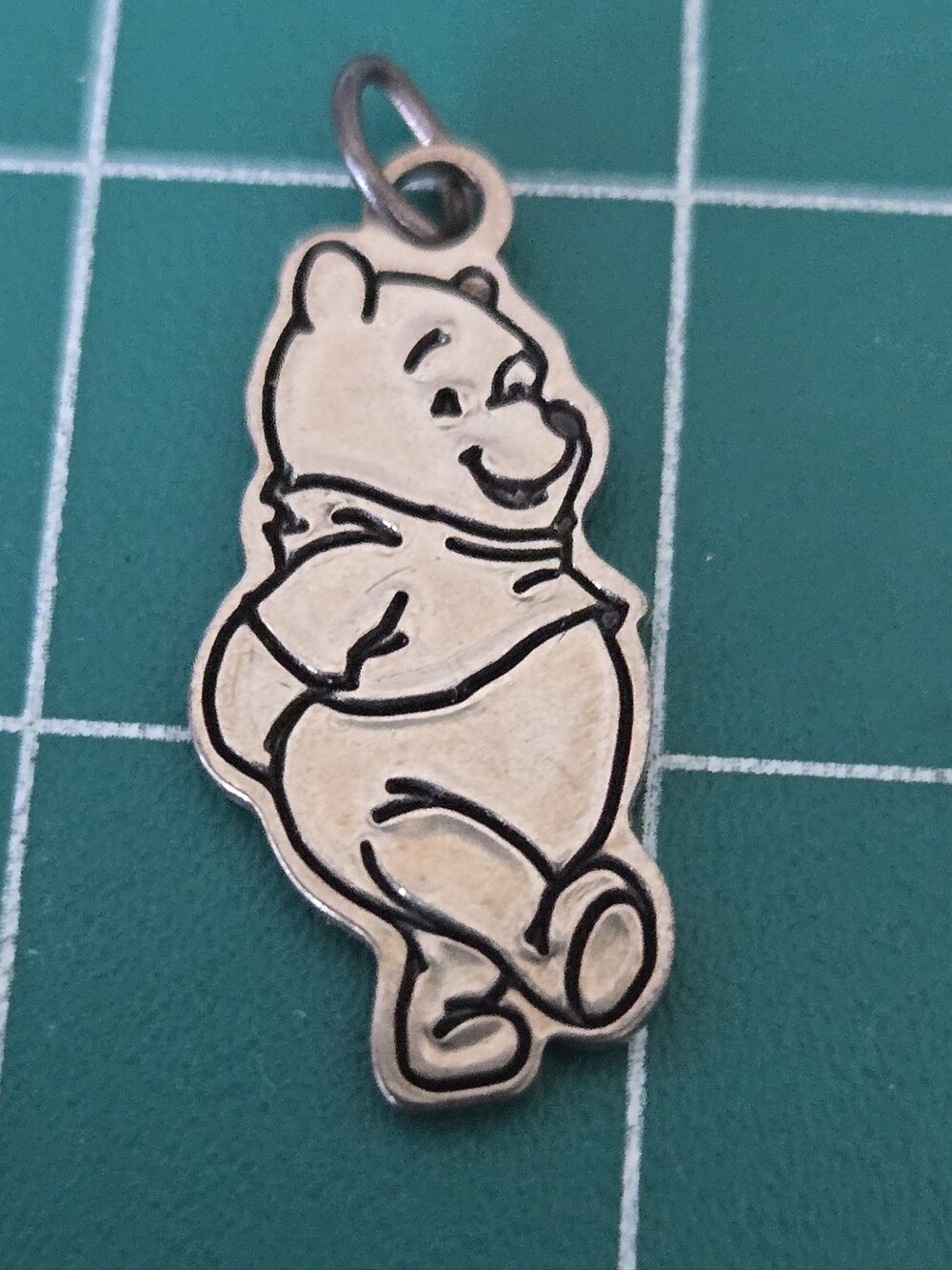 Vtg Van Dell 925 Sterling Silver Winnie the Pooh Small  Charm Pendant - Silver